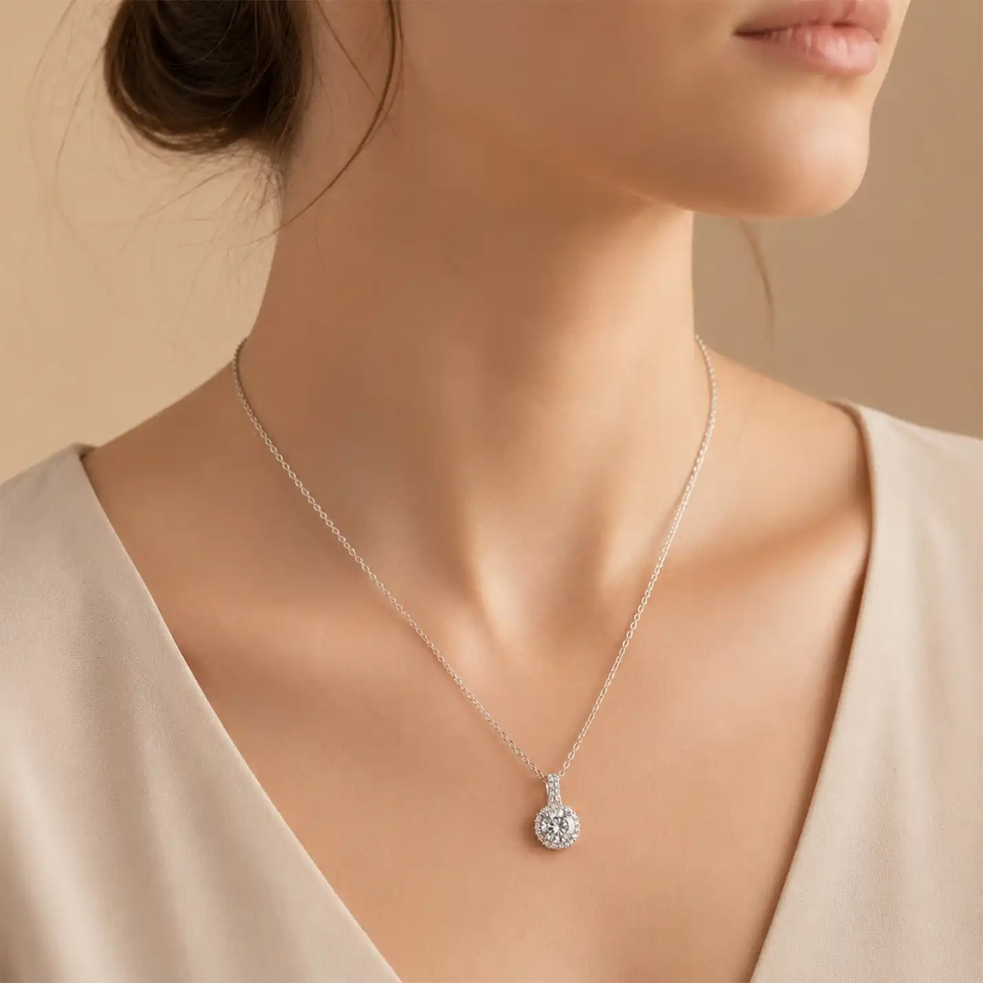 Silver Round Halo Pendant Necklace